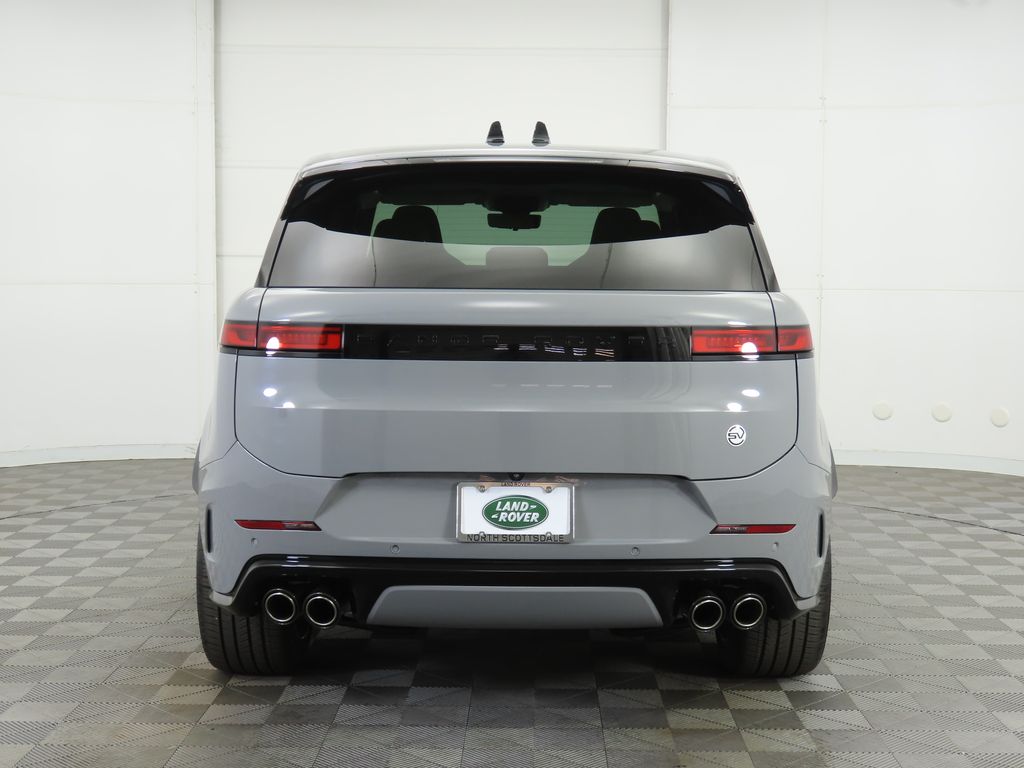Thumbnail: 2025 Land Rover Range Rover Sport - 6