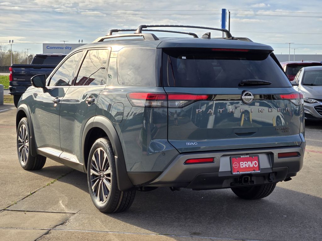 2026 Nissan Pathfinder Platinum - 3