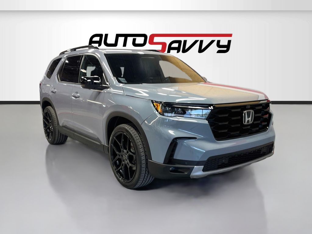 2025 Honda Pilot Black Edition AWD's photo