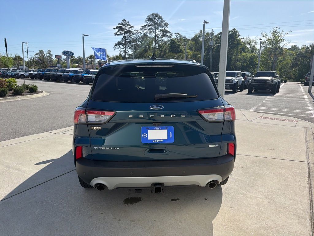 2020 Ford Escape Titanium