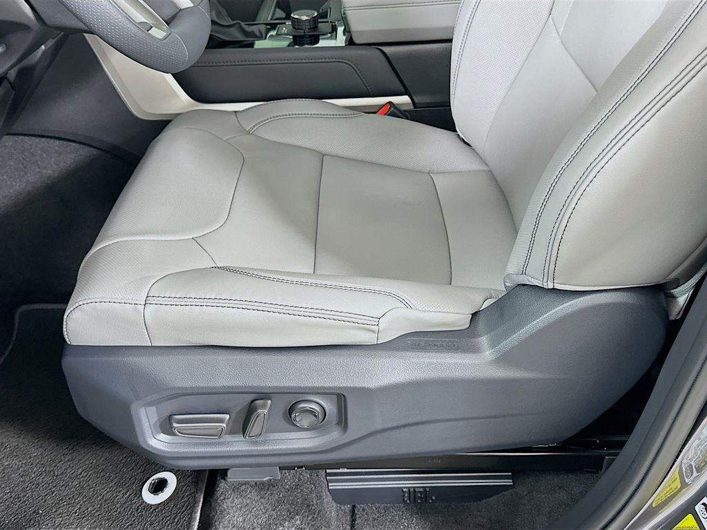 Thumbnail: 2026 Toyota Tundra - 20