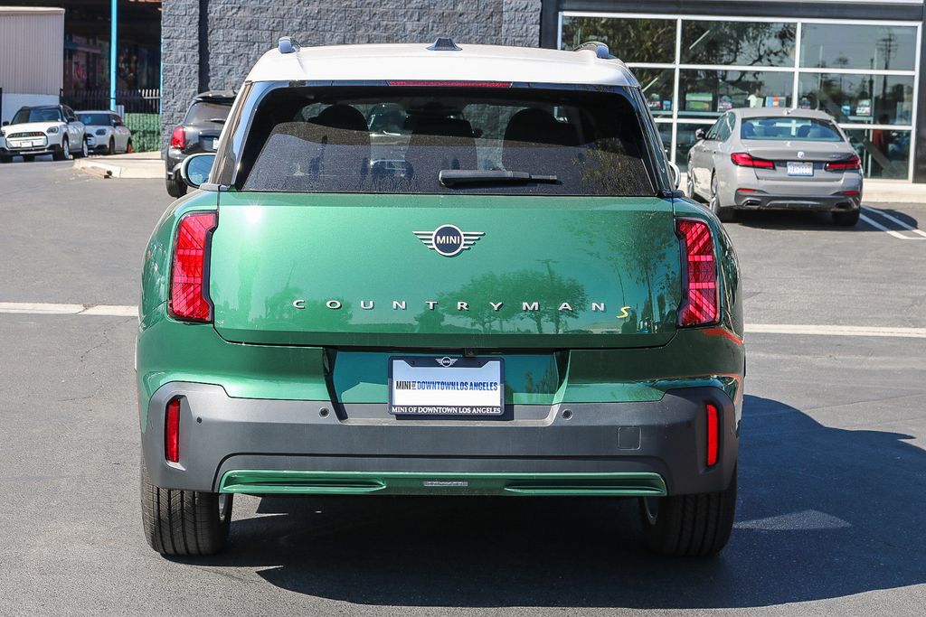 2025 MINI Cooper Countryman  8