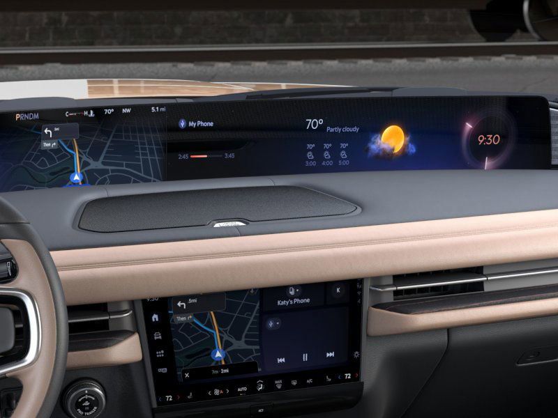 Thumbnail: 2025 Lincoln Navigator L - 14