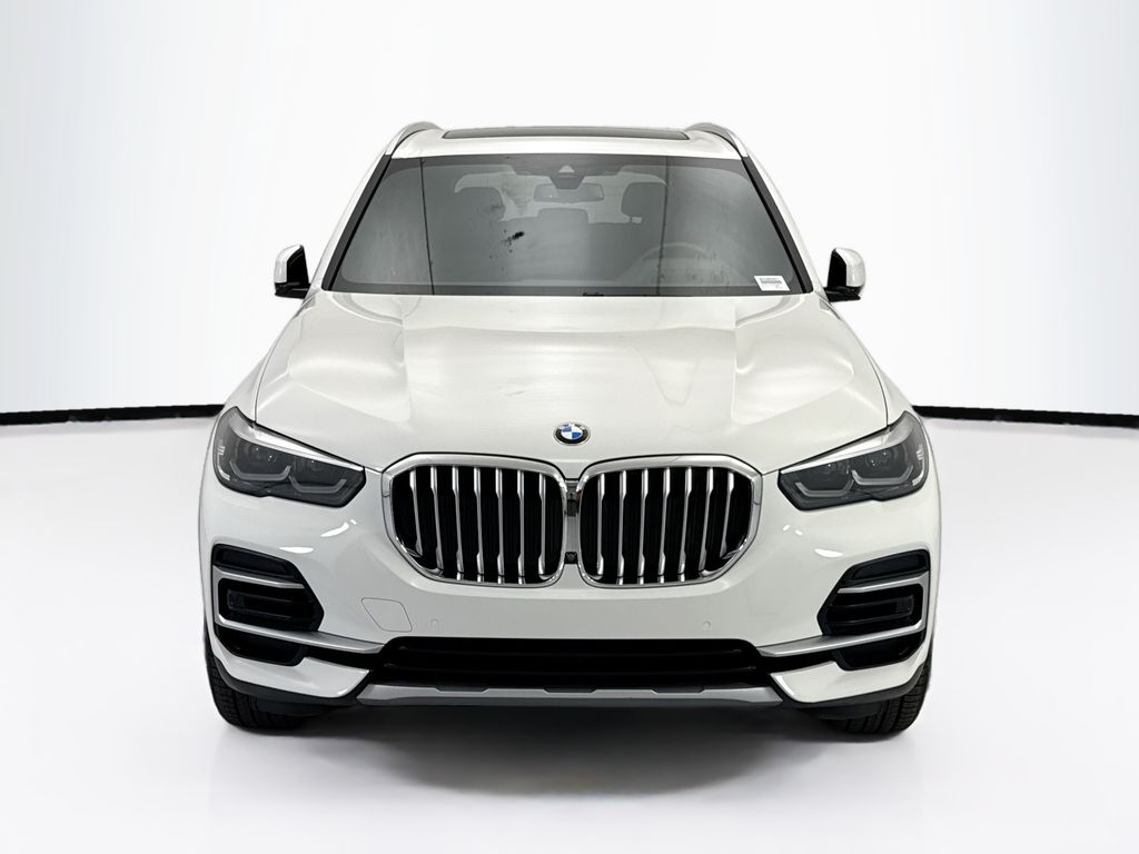 Thumbnail: 2023 BMW X5 - 2