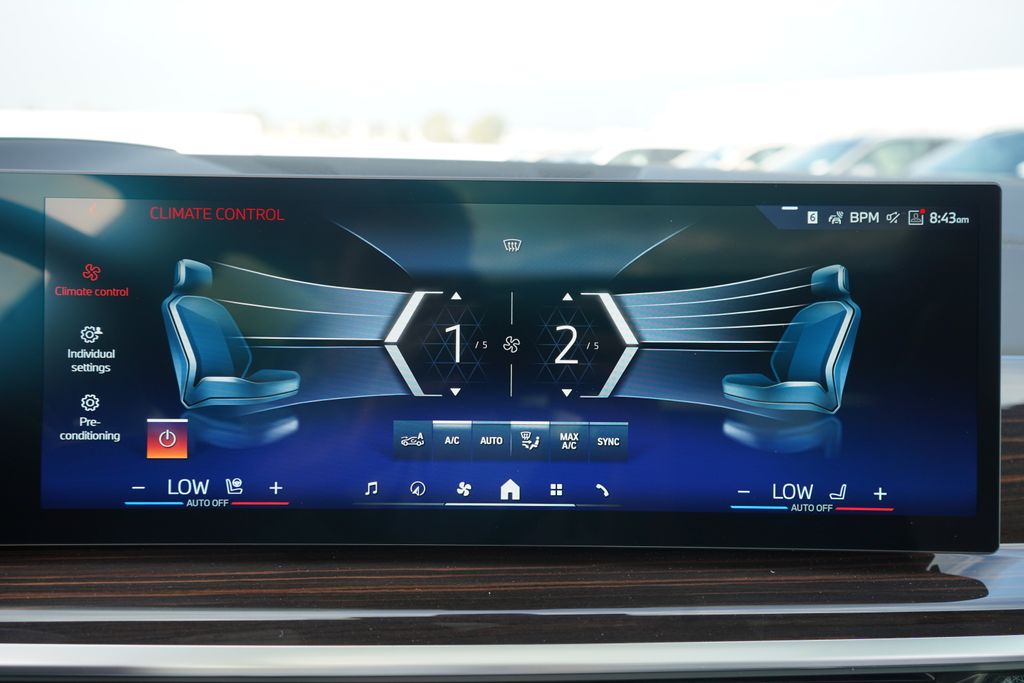 Thumbnail: 2026 BMW X5 - 18