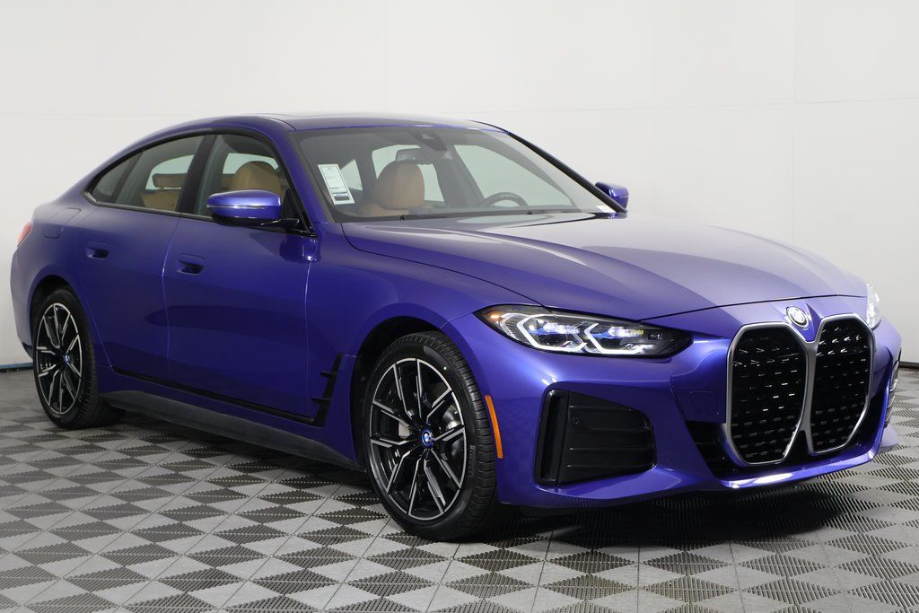 Thumbnail: 2023 BMW i4 - 3