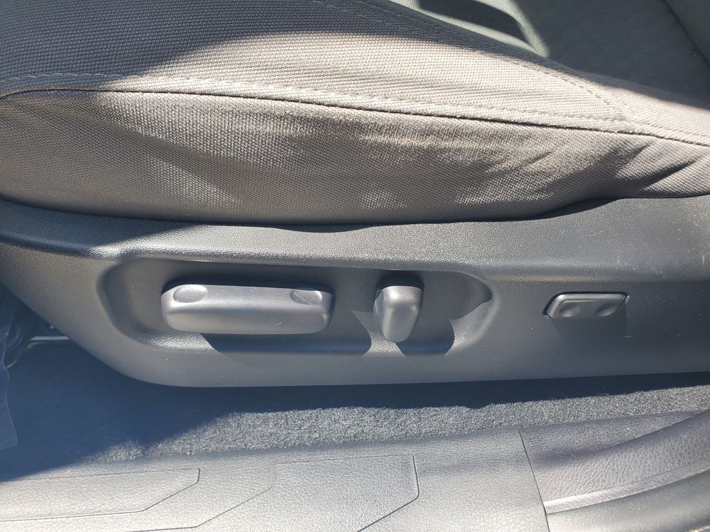 2021 Toyota Tacoma - $24,488