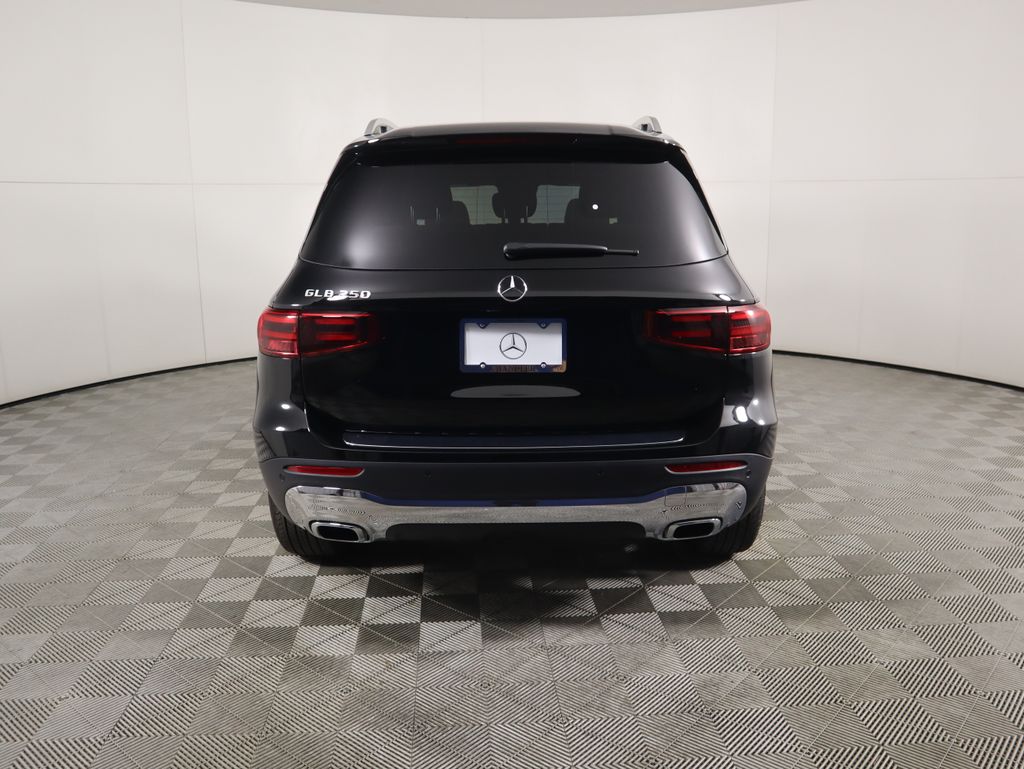 Thumbnail: 2026 Mercedes-Benz GLB - 6