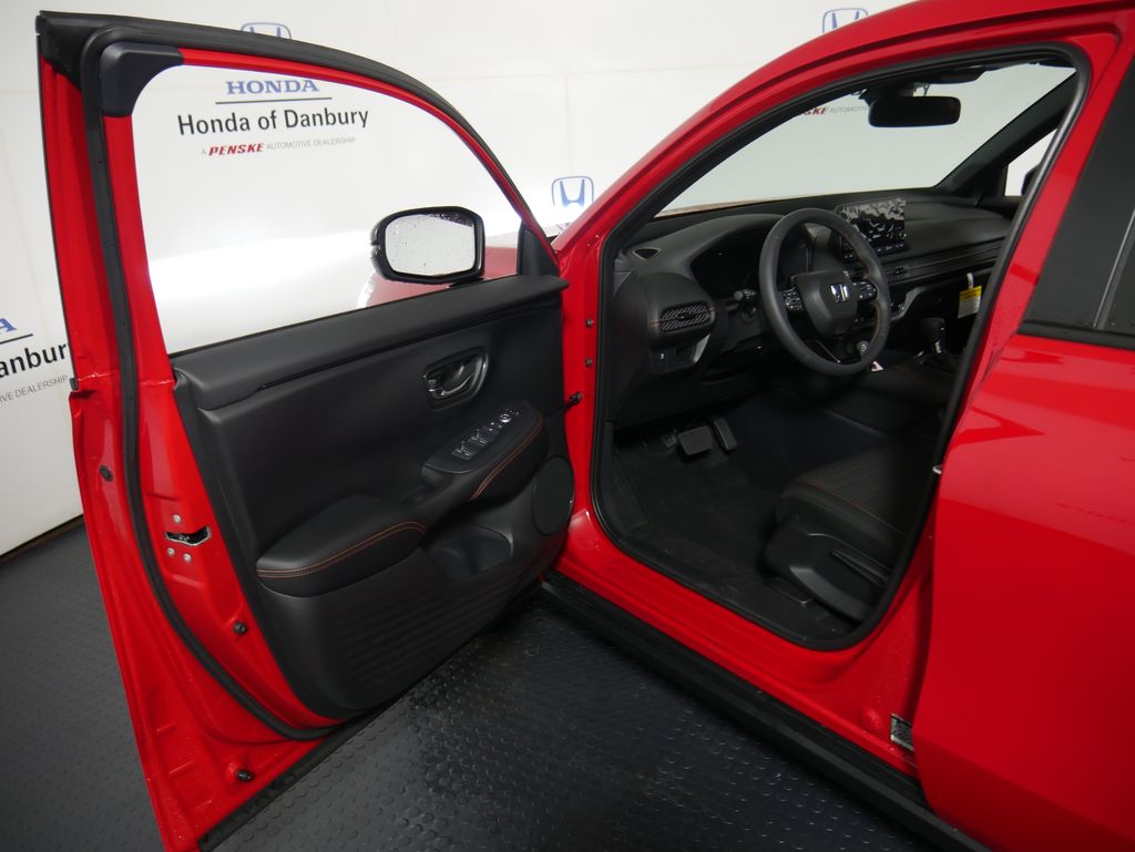 2025 Honda HR-V Sport 10