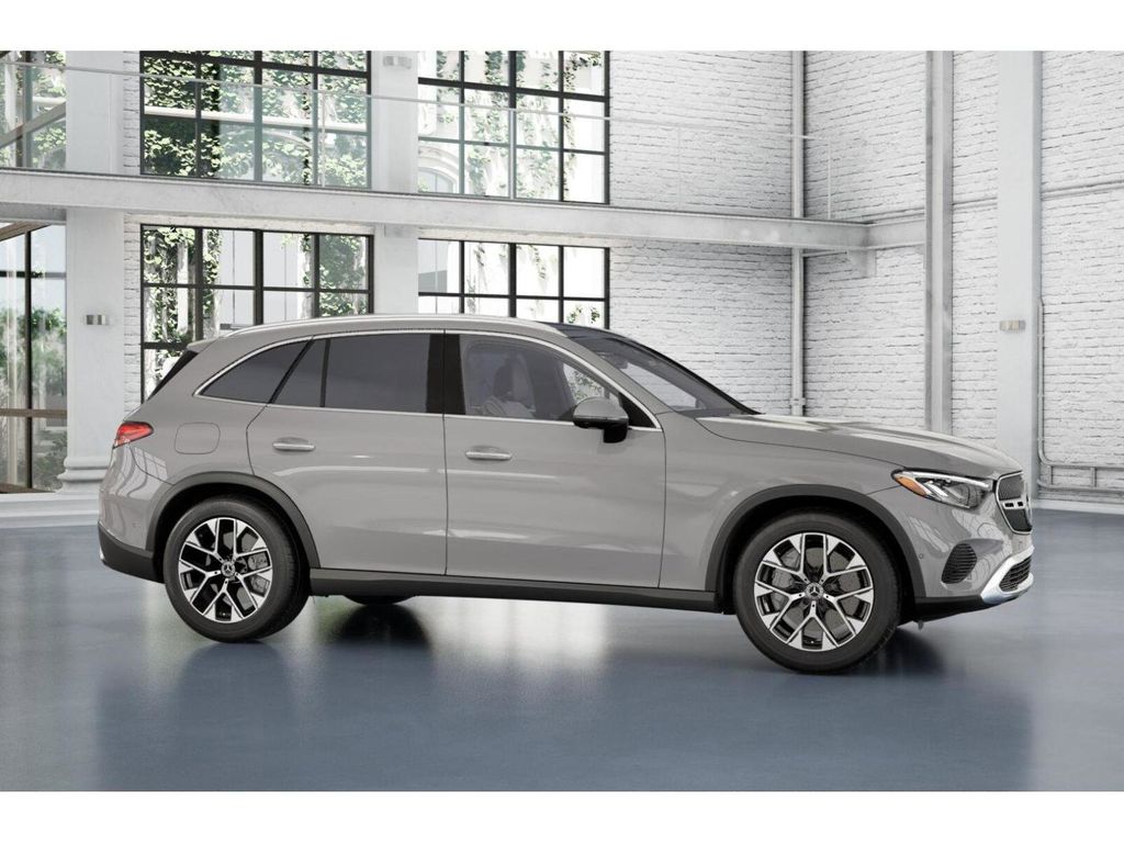 2025 Mercedes-Benz GLC GLC 350 E Hybrid 14