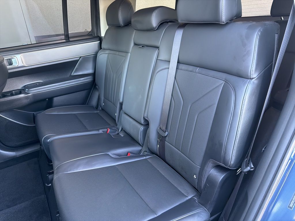 Thumbnail: 2025 Hyundai Santa Fe - 17