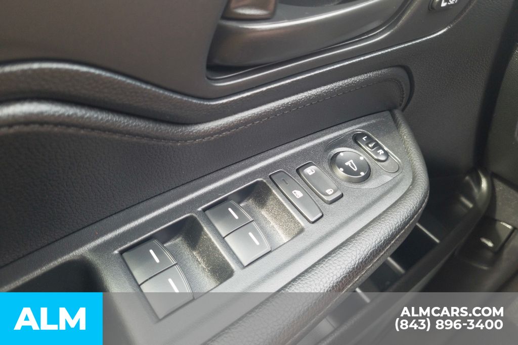 Used 2023 Black Honda Sport image 33