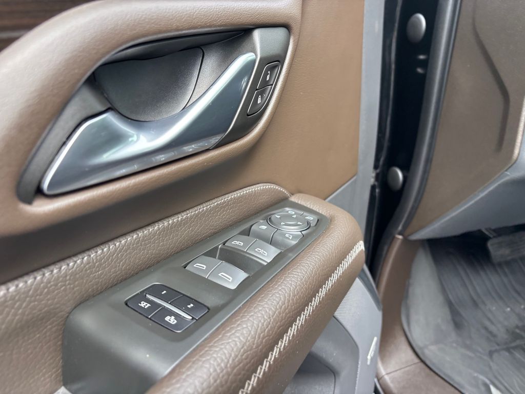 Used Car 2022 Gmc Yukon Xl  Denali For Sale Under $60,000 In Austin, Texas