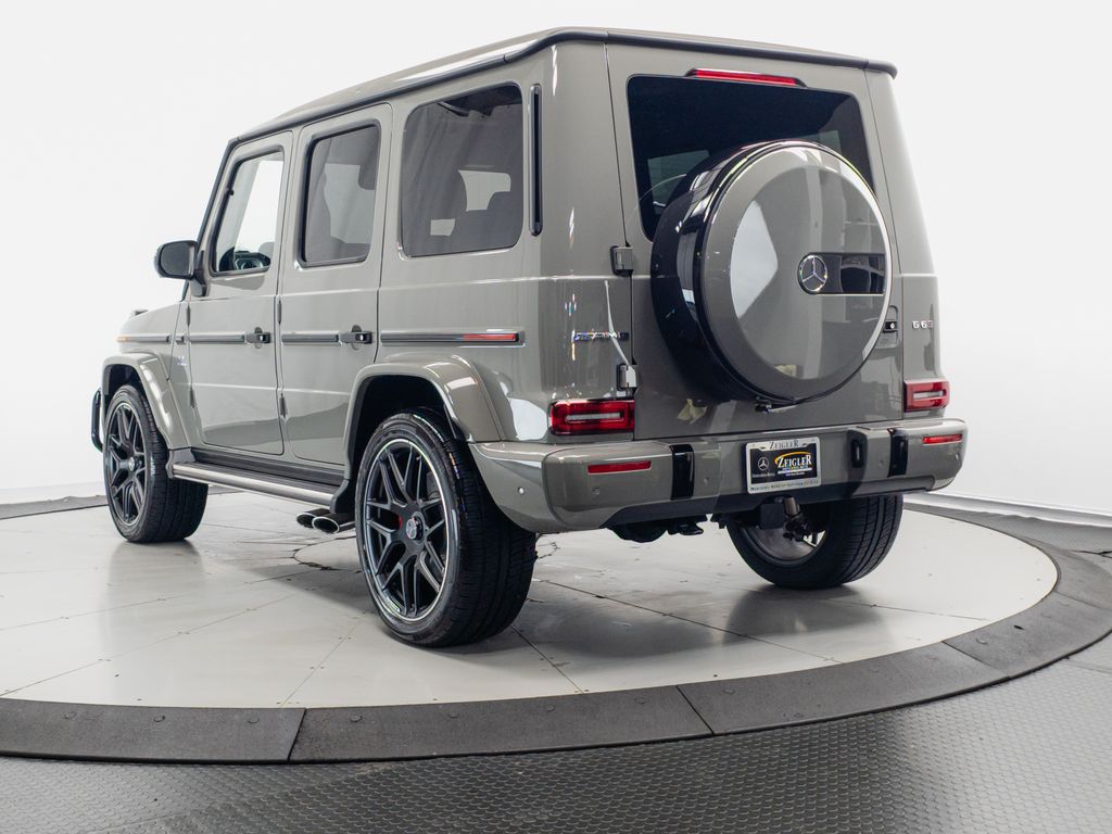 Used 2022 Gray Mercedes-Benz G 63 AMG® image 28
