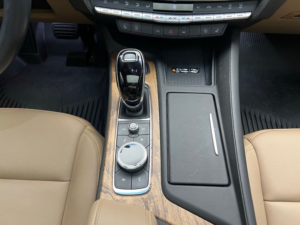 Thumbnail: 2023 Cadillac CT5 - 11
