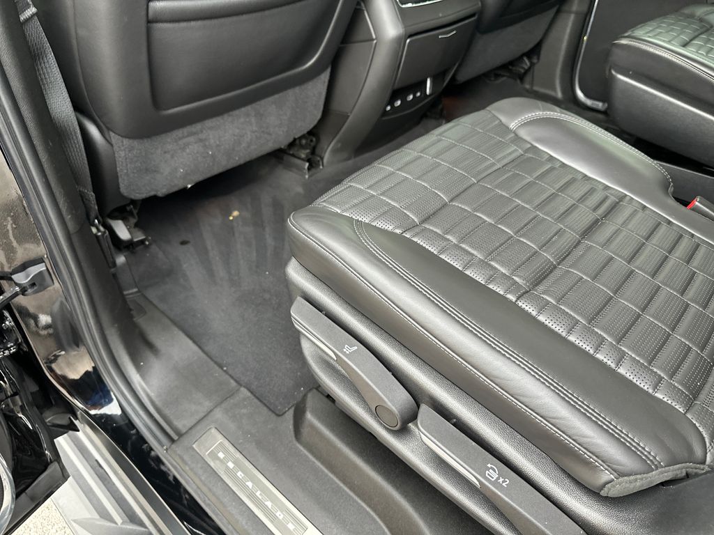 Used Car 2021 Cadillac Escalade  Sport Platinum For Sale Under $60,000 In Austin, Texas