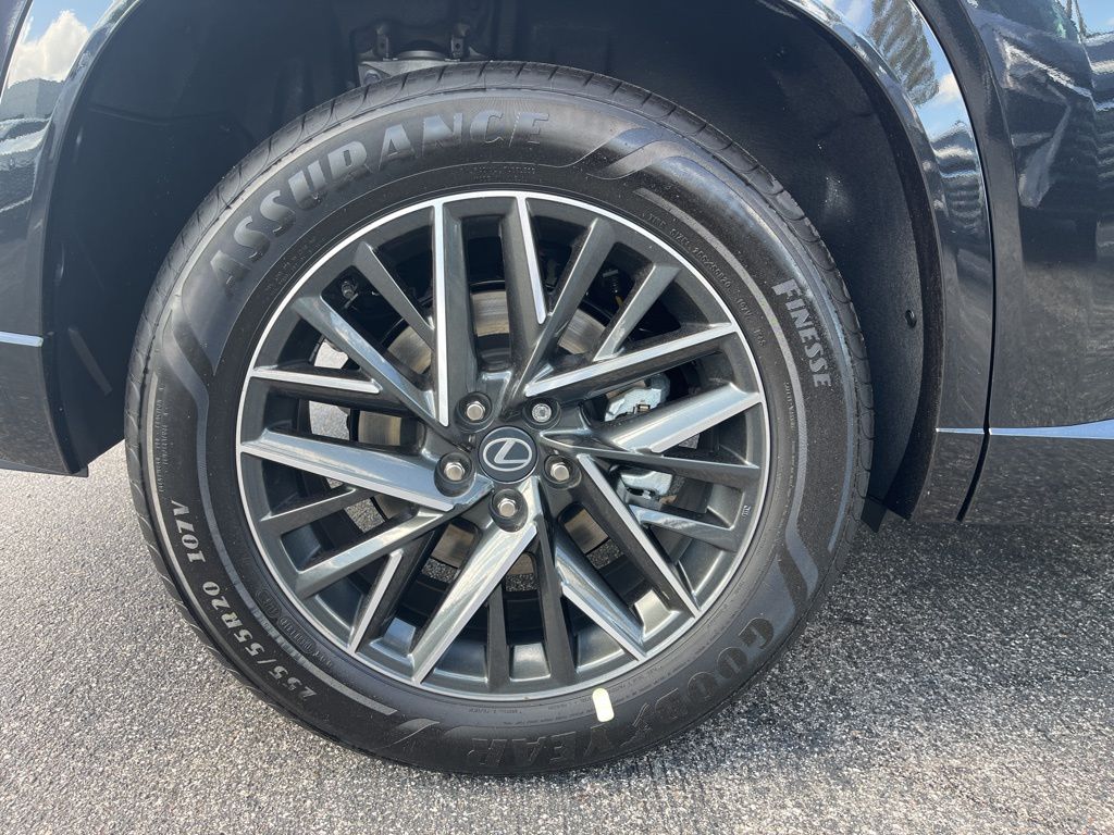 Thumbnail: 2026 Lexus TX - 5
