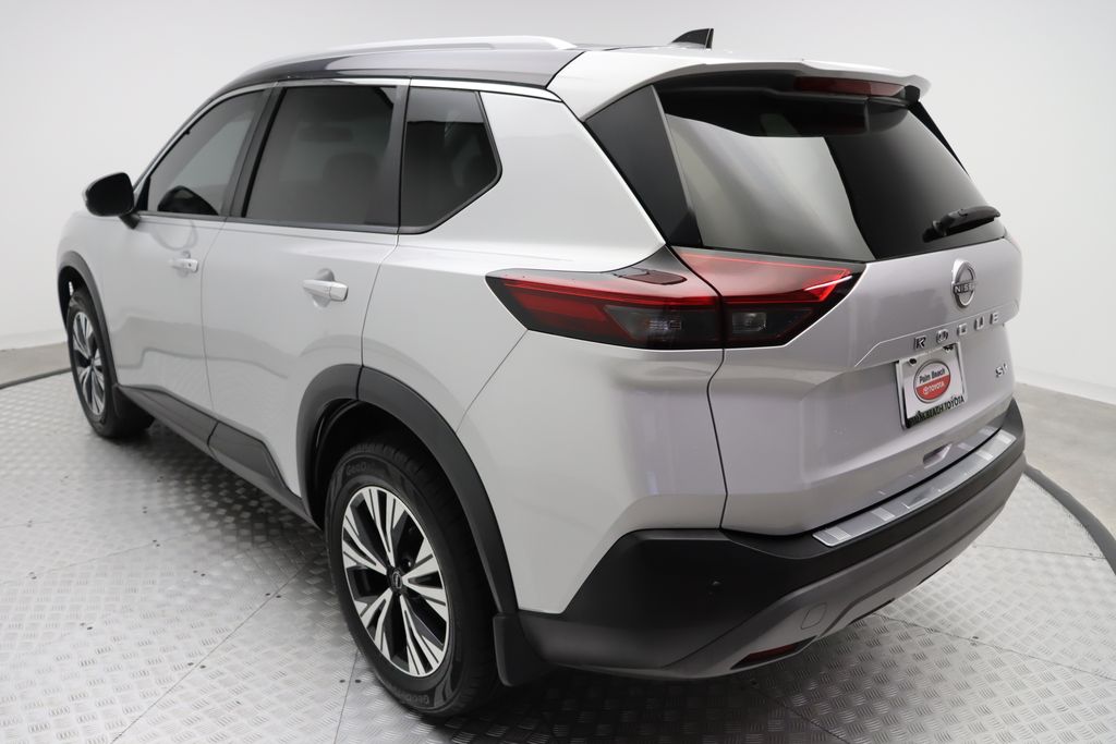 2023 Nissan Rogue SV 11