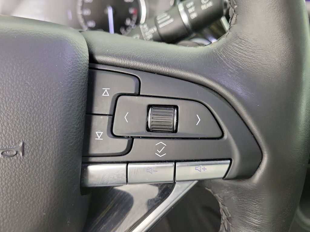 2020 Cadillac XT6 Premium Luxury Silver at Tom Peacock Cadillac