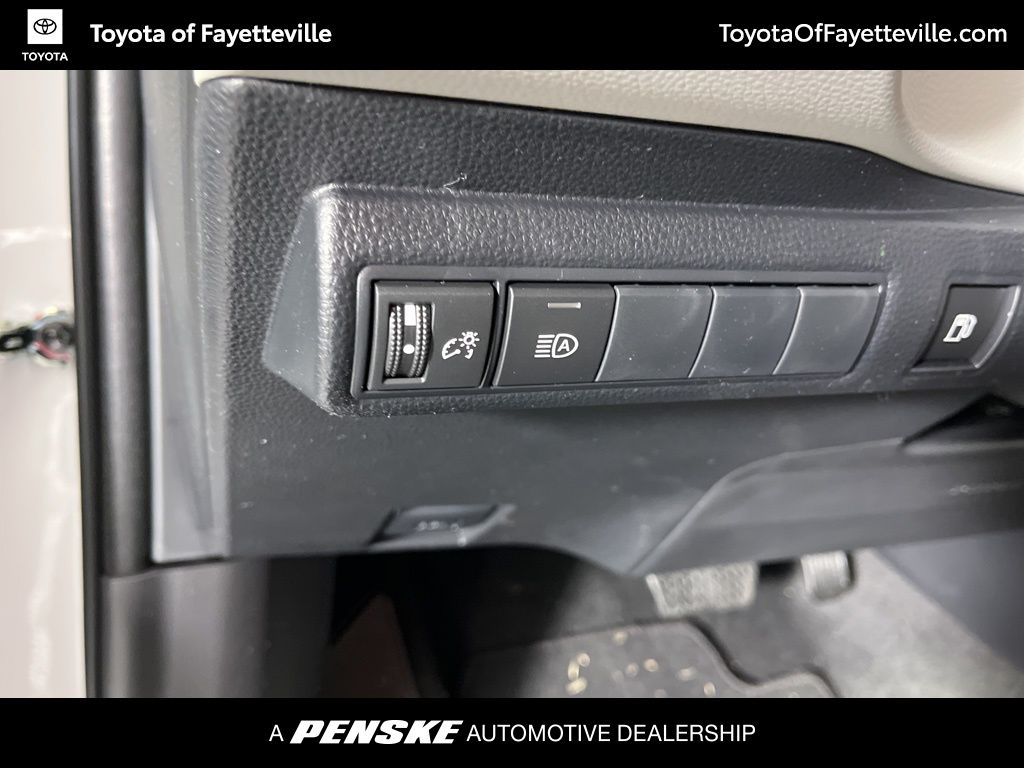 Thumbnail: 2026 Toyota Corolla - 24