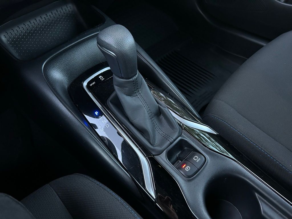 Thumbnail: 2022 Toyota Corolla - 25