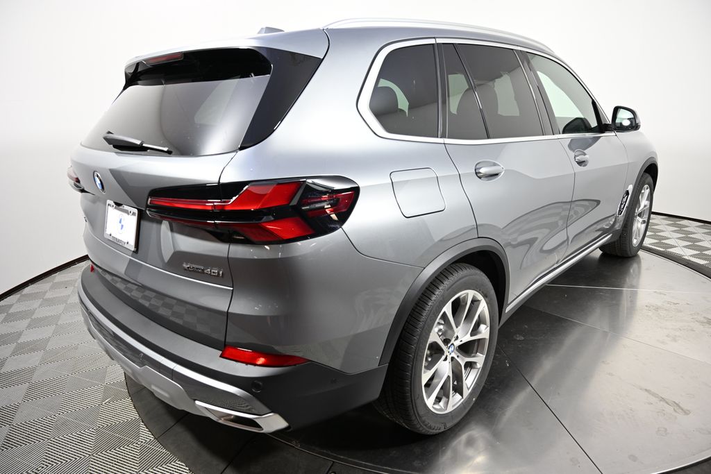 Thumbnail: 2026 BMW X5 - 5