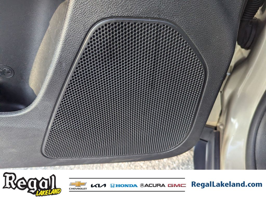 used 2015 Jeep Cherokee car, priced at $8,595