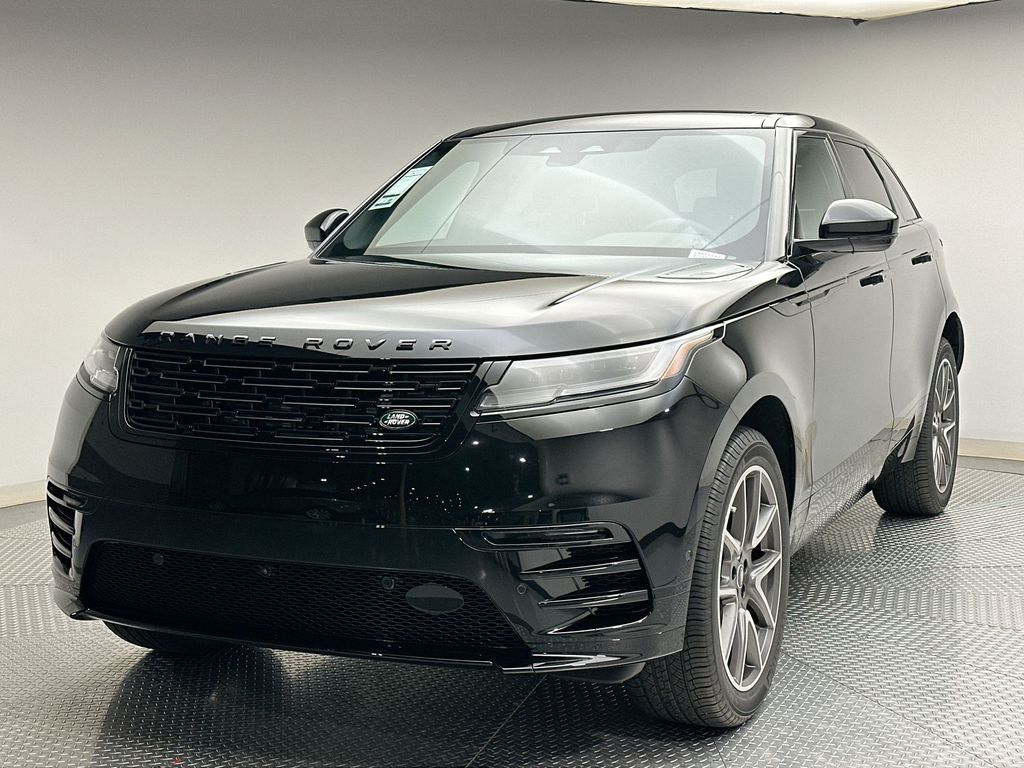 2026 Land Rover Range Rover Velar Dynamic SE Hero Image