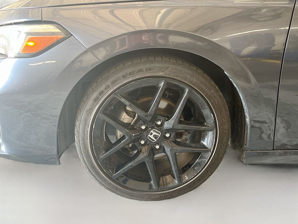 Used 2025 Gray Honda Sport image 27