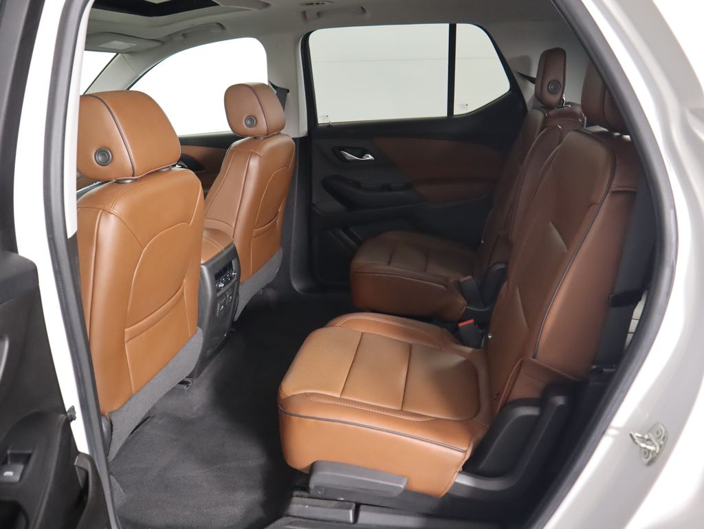 Thumbnail: 2018 Chevrolet Traverse - 21