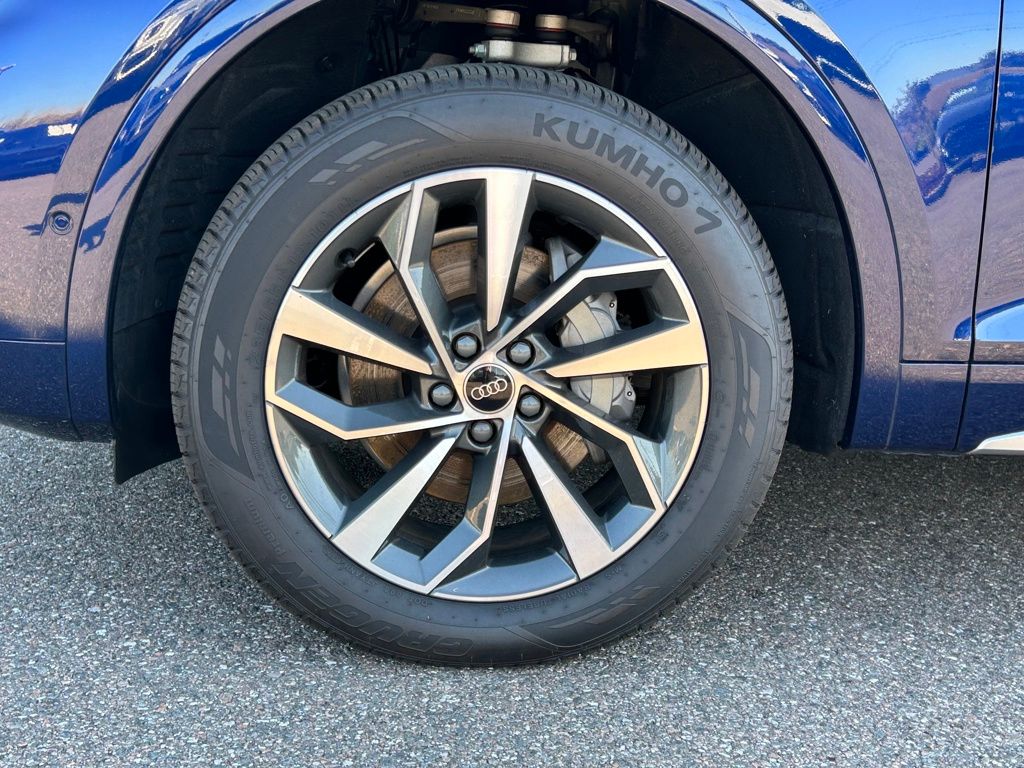 New 2025  Audi 45 S line Prestige image 42