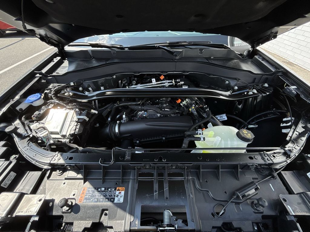 New 2026 Carbonized Gray Metallic Ford ST-Line image 17