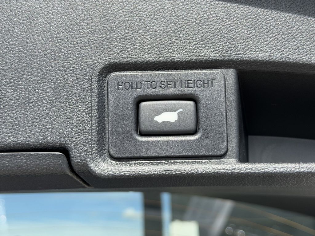 new 2026 Acura RDX car, priced at $56,800