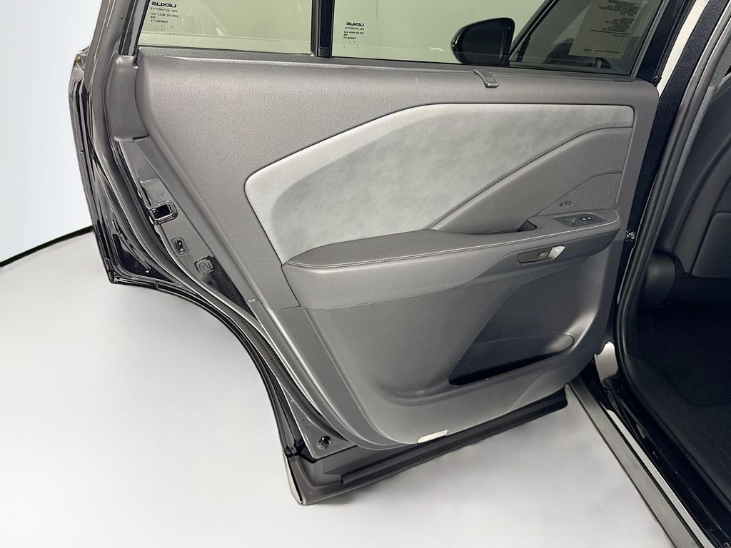 Thumbnail: 2026 Lexus TX - 27