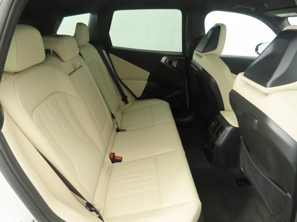 Thumbnail: 2026 BMW X3 - 23