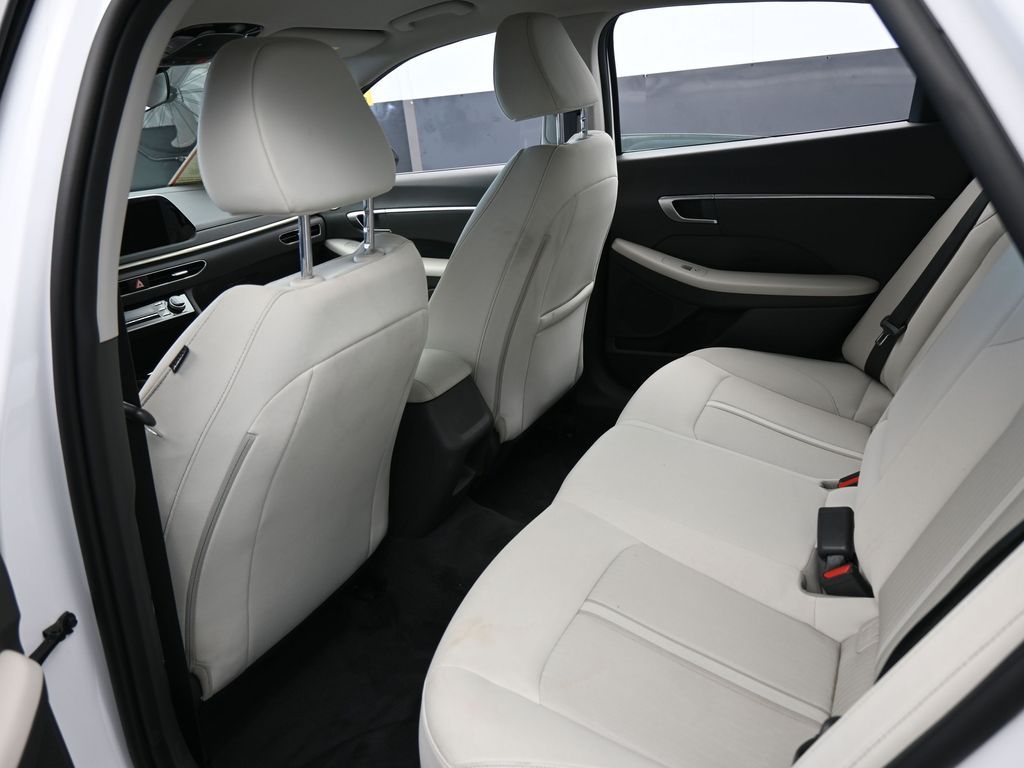 Used 2023 Serenity White Hyundai SEL image 35