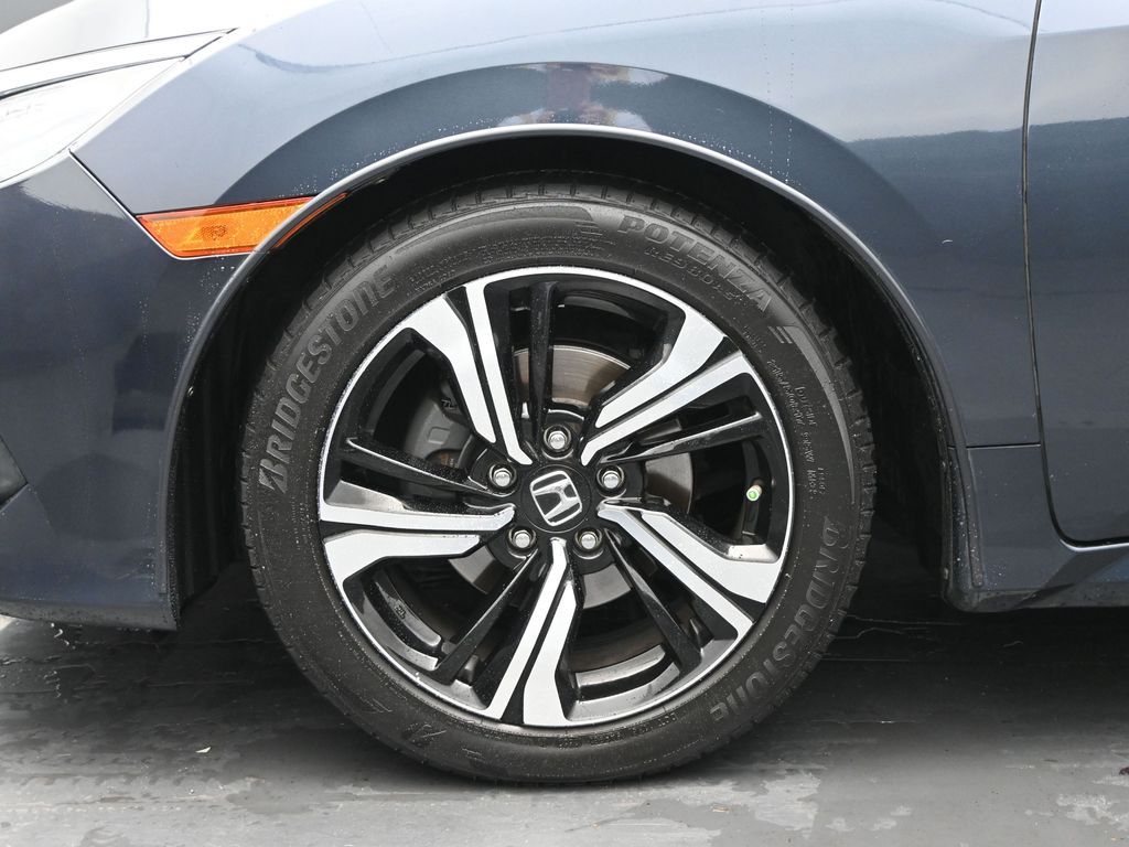 2017 Honda Civic Touring