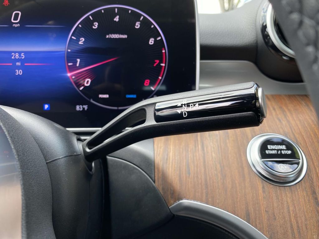 Thumbnail: 2024 Mercedes-Benz C-Class - 30