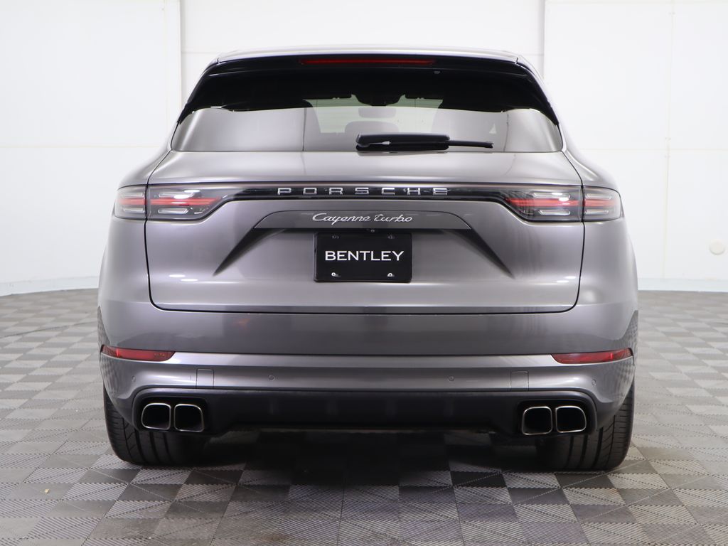 2019 Porsche Cayenne Turbo 6