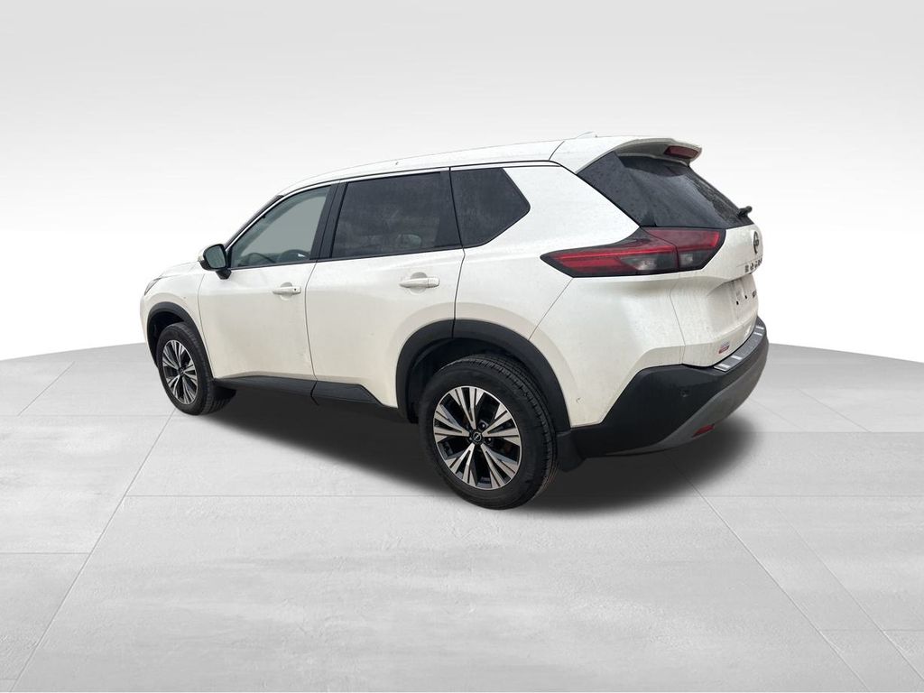 2022 Nissan Rogue SV 7