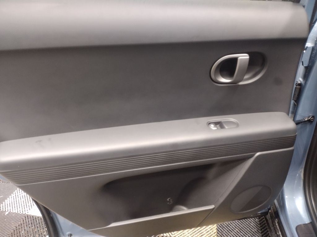 2026 Hyundai IONIQ 5 SE Standard Range