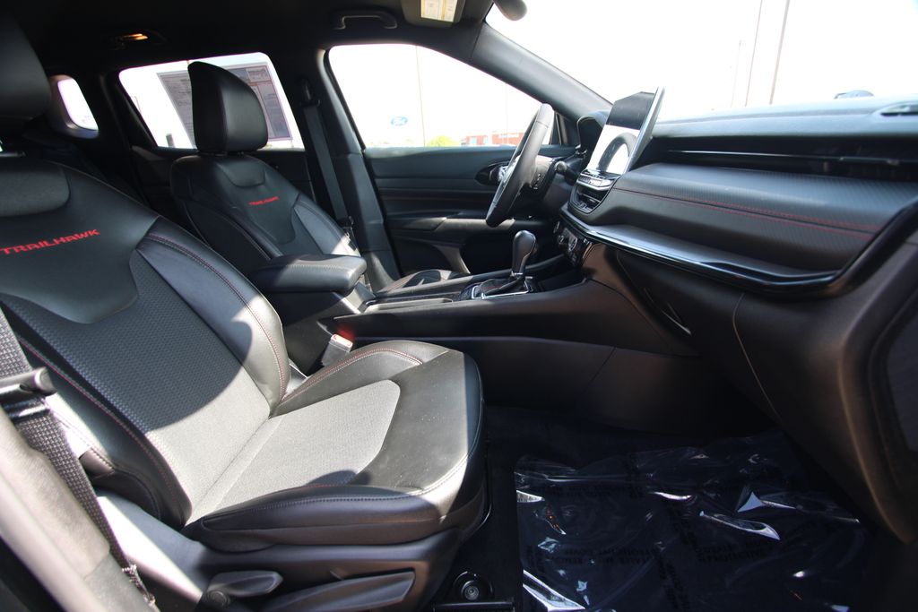 Used 2025 Jeep Compass SUV