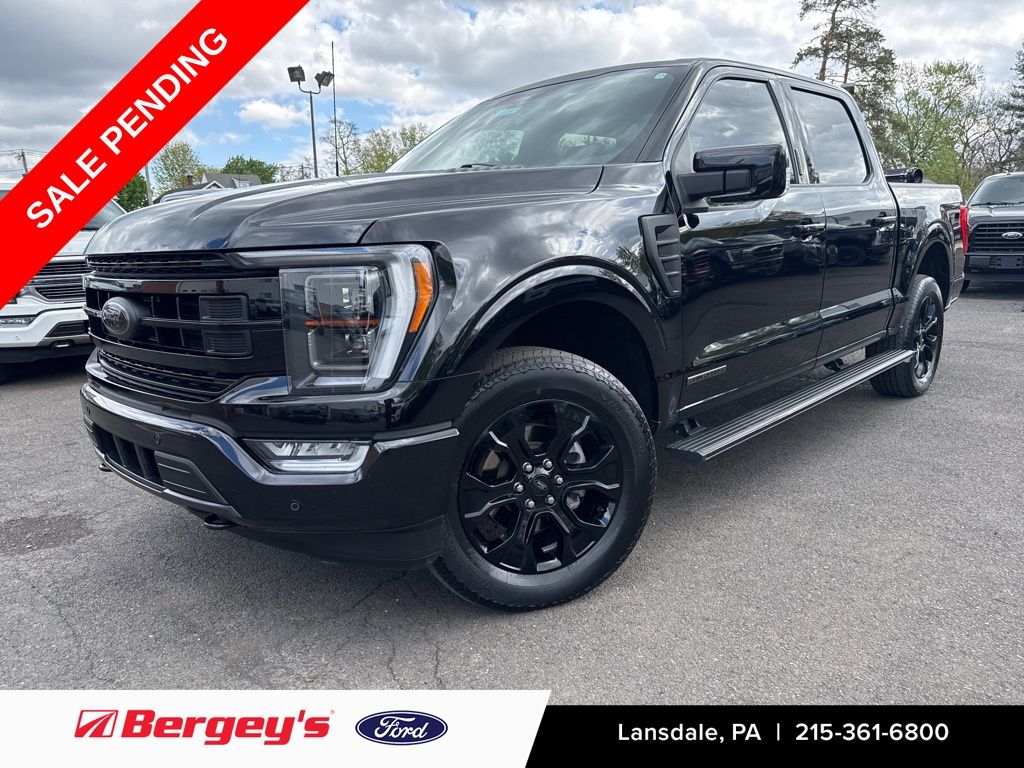 Black Metallic 2023 Ford F-150 Lariat SuperCrew 4WD Pickup Truck Four-Wheel Drive Automatic