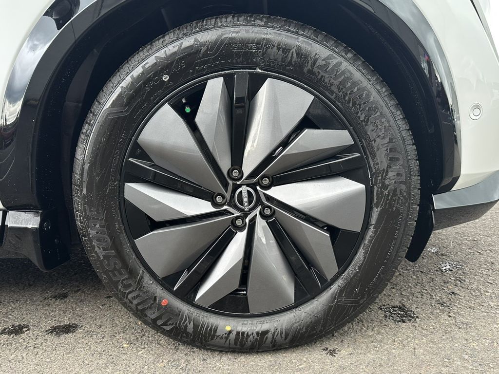 2025 Nissan Ariya PLATINUM+ e-4ORCE