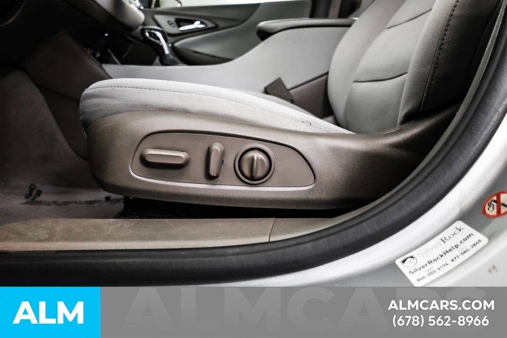 Used 2021 Silver Chevrolet LT image 21