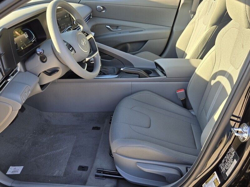 2026 Hyundai Elantra - $22,110