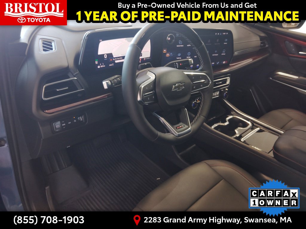 Used 2024 Chevrolet Traverse SUV