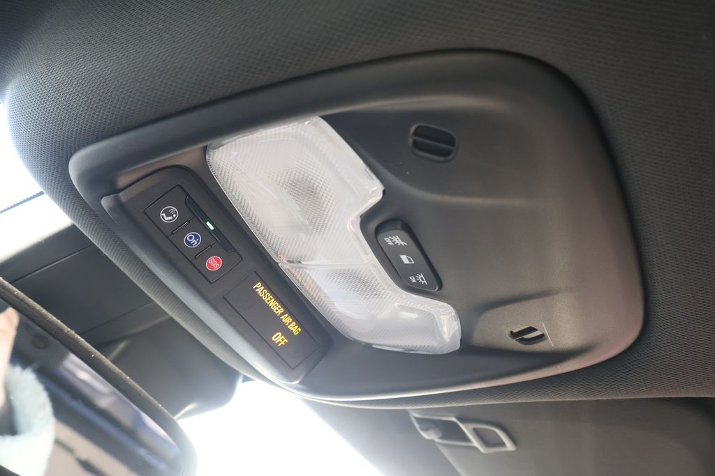 Thumbnail: 2023 Chevrolet TrailBlazer - 29