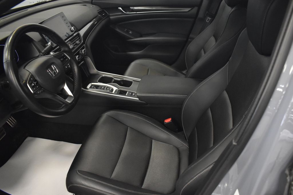 Thumbnail: 2022 Honda Accord - 6