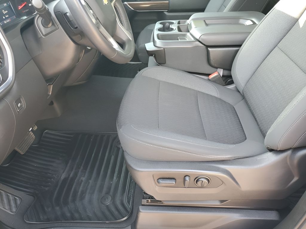Used Car 2022 Chevrolet Silverado 1500 Ltd  Lt For Sale Under $30,000 In Austin, Texas